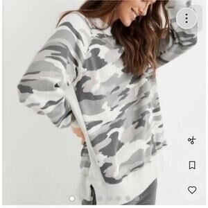 Aerie Camo Crewneck Sweatshirt Gray Size XS